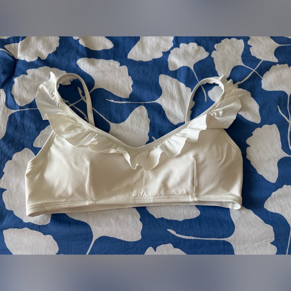 NWT White bikini stop from Ann Taylor LOFT SIZE m